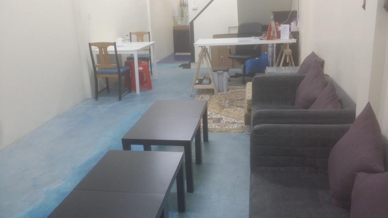 On Nut Hostel Ban Khlong Nang Li Luaran gambar