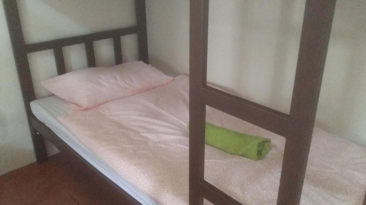 On Nut Hostel Ban Khlong Nang Li Luaran gambar