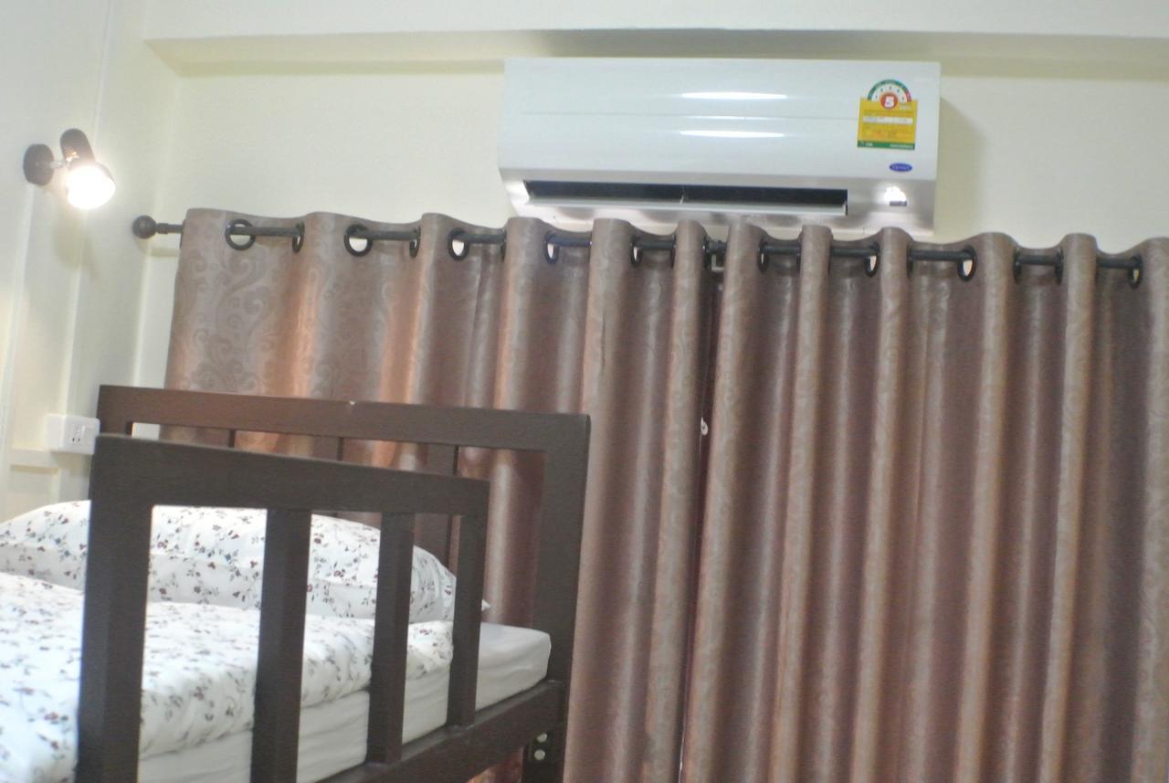On Nut Hostel Ban Khlong Nang Li Luaran gambar