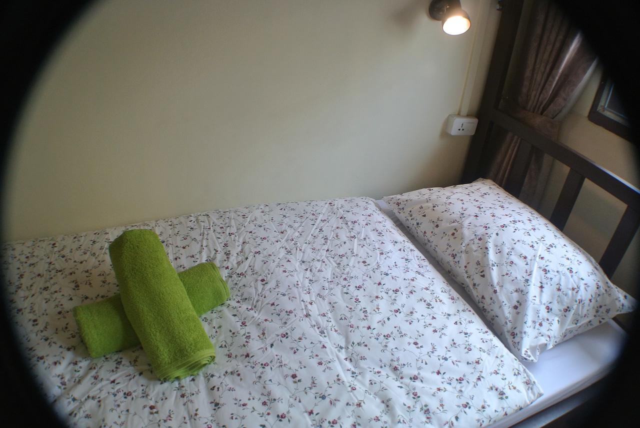 On Nut Hostel Ban Khlong Nang Li Luaran gambar
